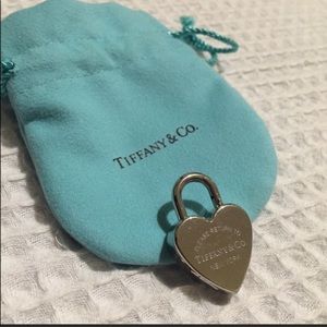 Beautiful authentic Tiffany & Co heart watch